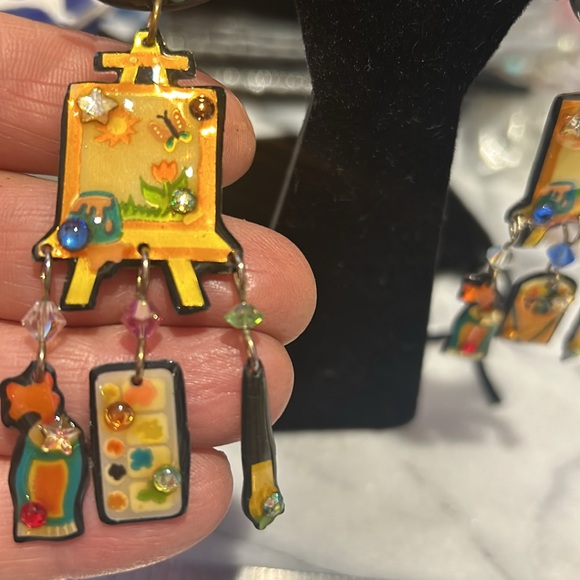 Vintage “Artist’s Palette” Earrings by Designs from the Deep-Boutique - Picture 3 of 8